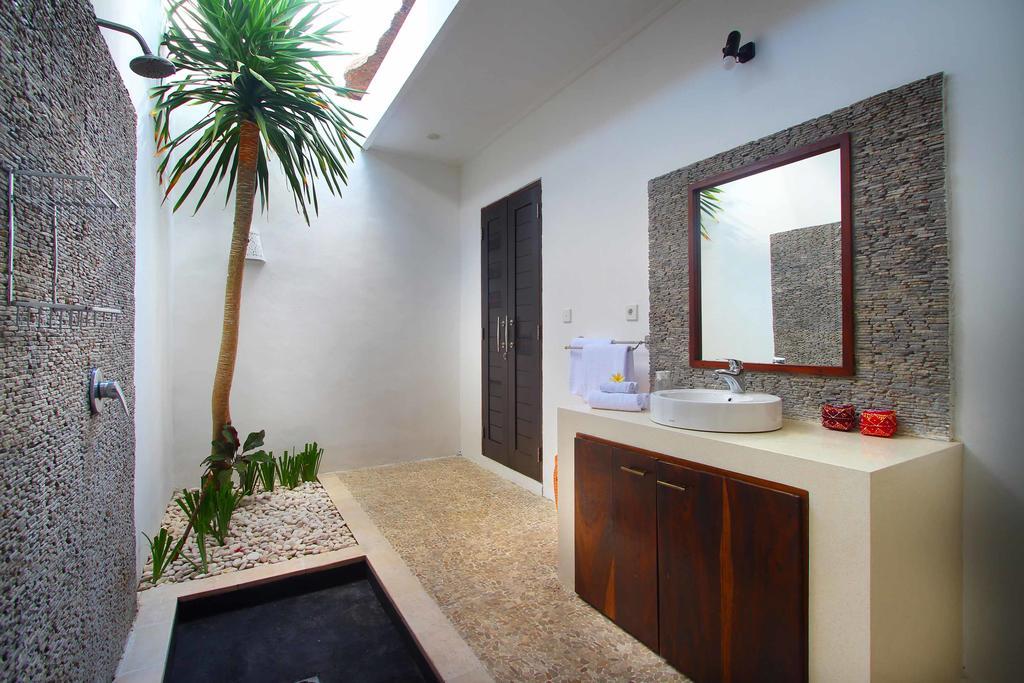 Villa Calypso By Optimum Bali Villas Семиняк Екстериор снимка
