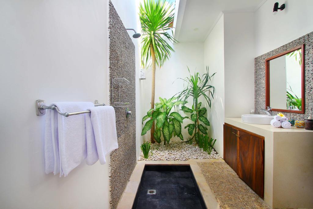 Villa Calypso By Optimum Bali Villas Семиняк Екстериор снимка